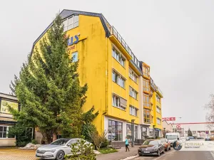 Pronájem kanceláře, Praha - Dolní Chabry, Dopraváků, 18 m2