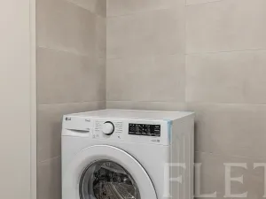 Pronájem bytu 1+kk, Praha - Kamýk, Hodkovická, 35 m2