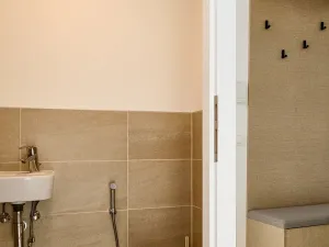 Pronájem bytu 3+kk, Praha - Horní Měcholupy, Milánská, 68 m2
