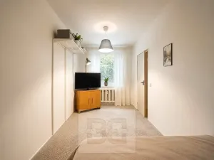 Pronájem bytu 2+kk, Brno, Valtická, 45 m2