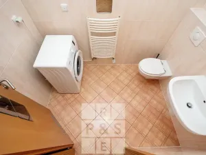 Prodej bytu 2+kk, Praha - Holešovice, Na Maninách, 59 m2