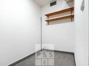 Prodej bytu 2+kk, Praha - Holešovice, Na Maninách, 59 m2