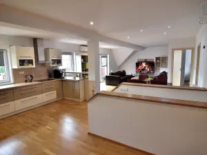Prodej rodinného domu, Krupka, Letná, 204 m2