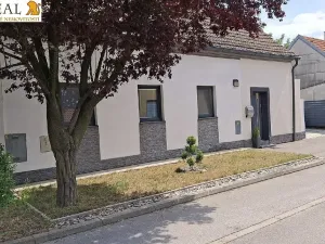 Prodej rodinného domu, Břeclav, 750 m2