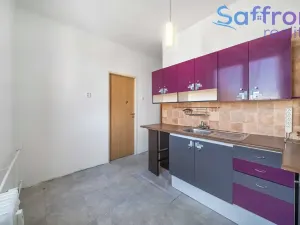 Prodej bytu 2+1, Plzeň, Blatenská, 51 m2