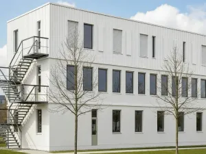Prodej ubytování, Praha - Letňany, Beranových, 1190 m2