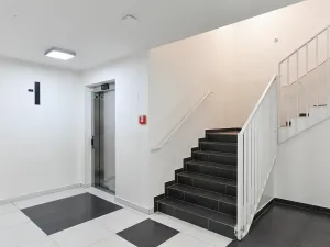 Pronájem bytu 3+kk, Praha - Vysočany, Strnadových, 78 m2