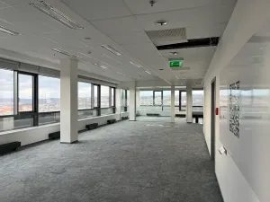 Pronájem kanceláře, Praha - Libeň, Českomoravská, 227 m2