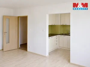 Pronájem bytu 2+kk, Pardubice, Školská, 52 m2