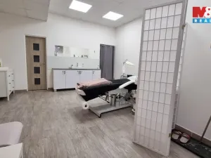 Pronájem obchodního prostoru, Český Těšín, Kysucká, 28 m2