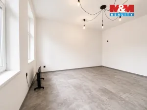 Pronájem bytu 1+kk, Trutnov - Dolní Předměstí, Maxima Gorkého, 28 m2