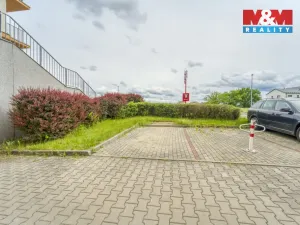 Prodej bytu 1+kk, Praha, Na Výrovně, 38 m2