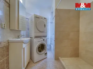 Prodej bytu 2+kk, Rudná, Hořelické náměstí, 43 m2