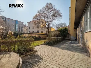 Prodej ubytování, Praha - Vršovice, Bulharská, 95 m2