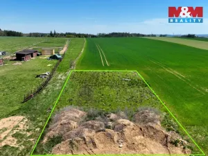 Prodej pozemku pro bydlení, Bácovice, 1600 m2