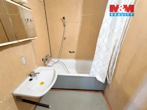 Pronájem bytu 3+1, Louny, U Stadionu, 77 m2