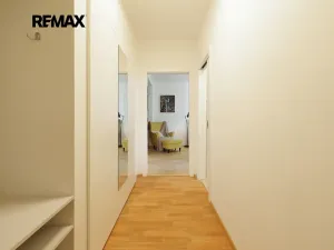 Prodej bytu 2+kk, Praha - Záběhlice, Jabloňová, 50 m2