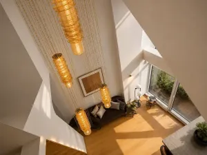 Pronájem atypického bytu, Praha - Smíchov, Gabrielská, 172 m2