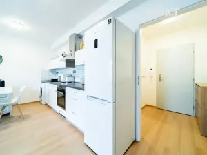 Pronájem bytu 2+kk, Vsetín, Dolní náměstí, 72 m2