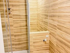 Pronájem bytu 3+1, Praha - Troja, Svídnická, 70 m2