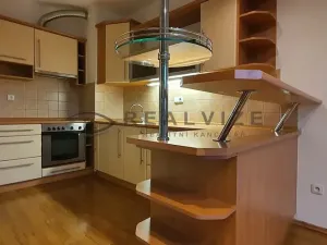 Pronájem bytu 2+kk, České Budějovice, J. Š. Baara, 63 m2