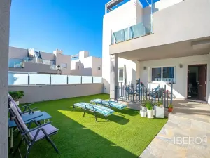 Prodej bytu 3+kk, Torrevieja, Španělsko, 76 m2