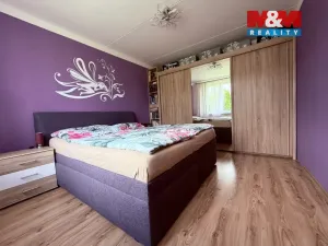 Prodej bytu 2+1, Klášterec nad Ohří - Miřetice u Klášterce nad Ohří, Jana Ámose Komenského, 62 m2