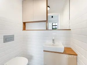 Pronájem bytu 3+kk, Praha - Vysočany, Kolbenova, 64 m2