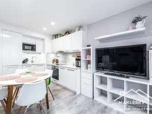 Prodej bytu 2+1, Kolín, Bachmačská, 51 m2