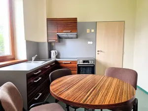 Prodej ubytování, Třinec, Husova, 360 m2