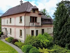 Prodej ubytování, Třinec, Husova, 360 m2