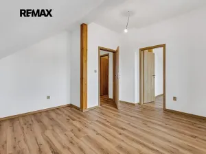 Prodej rodinného domu, Petrovice I, 146 m2