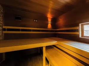 Prodej vily, Praha - Dolní Měcholupy, Na návsi, 392 m2