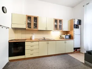 Pronájem bytu 2+kk, Praha - Smíchov, Na Skalce, 43 m2