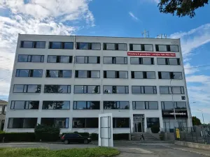 Pronájem kanceláře, Brno, Hněvkovského, 127 m2