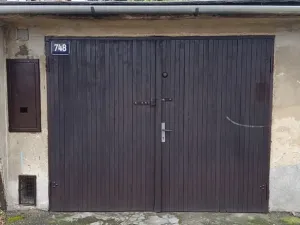 Pronájem garáže, Český Těšín, Protifašistických bojovníků, 20 m2