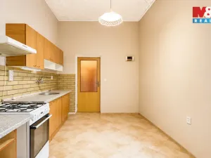 Prodej bytu 3+1, Uničov, Sadová, 78 m2