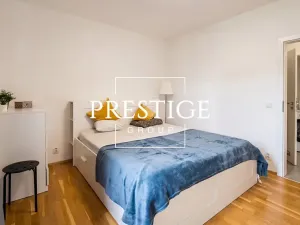 Pronájem bytu 2+kk, Praha - Karlín, Nekvasilova, 67 m2