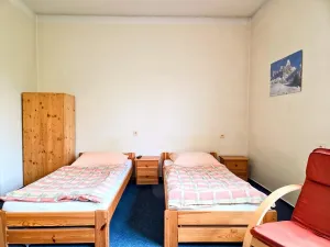 Prodej kanceláře, Třinec, Husova, 360 m2