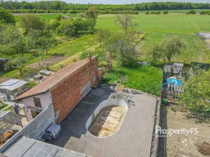 Prodej rodinného domu, Kyselovice, 290 m2