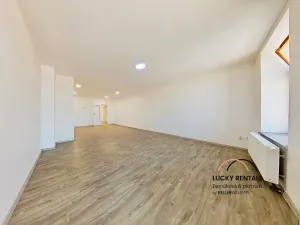 Pronájem bytu 2+kk, Moravská Třebová, nám. T. G. Masaryka, 97 m2