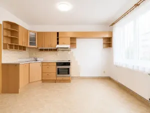 Prodej bytu 1+kk, Praha - Horní Počernice, Dandova, 37 m2