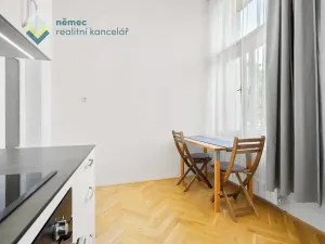 Pronájem bytu 3+1, Praha - Vinohrady, Slovenská, 75 m2