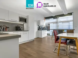 Pronájem kanceláře, Praha - Karlín, Křižíkova, 201 m2