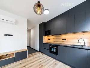 Pronájem bytu 2+kk, Jindřichův Hradec, U Knihovny, 42 m2