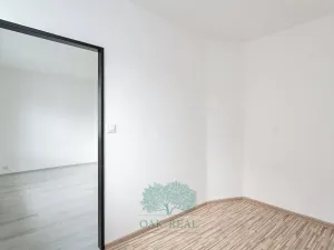Prodej bytu 1+1, Praha - Holešovice, Na Maninách, 33 m2