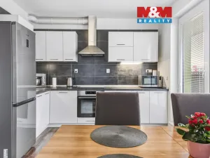 Pronájem bytu 2+kk, Pardubice - Zelené Předměstí, Na Spravedlnosti, 53 m2
