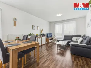 Pronájem bytu 2+kk, Pardubice - Zelené Předměstí, Na Spravedlnosti, 53 m2