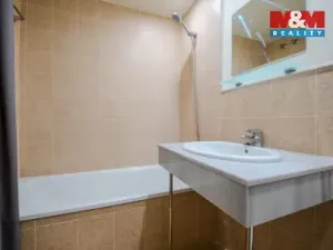 Prodej bytu 2+kk, Český Těšín, 28. října, 82 m2