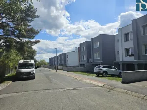 Prodej bytu 3+1, Praha - Točná, K Závorám, 75 m2